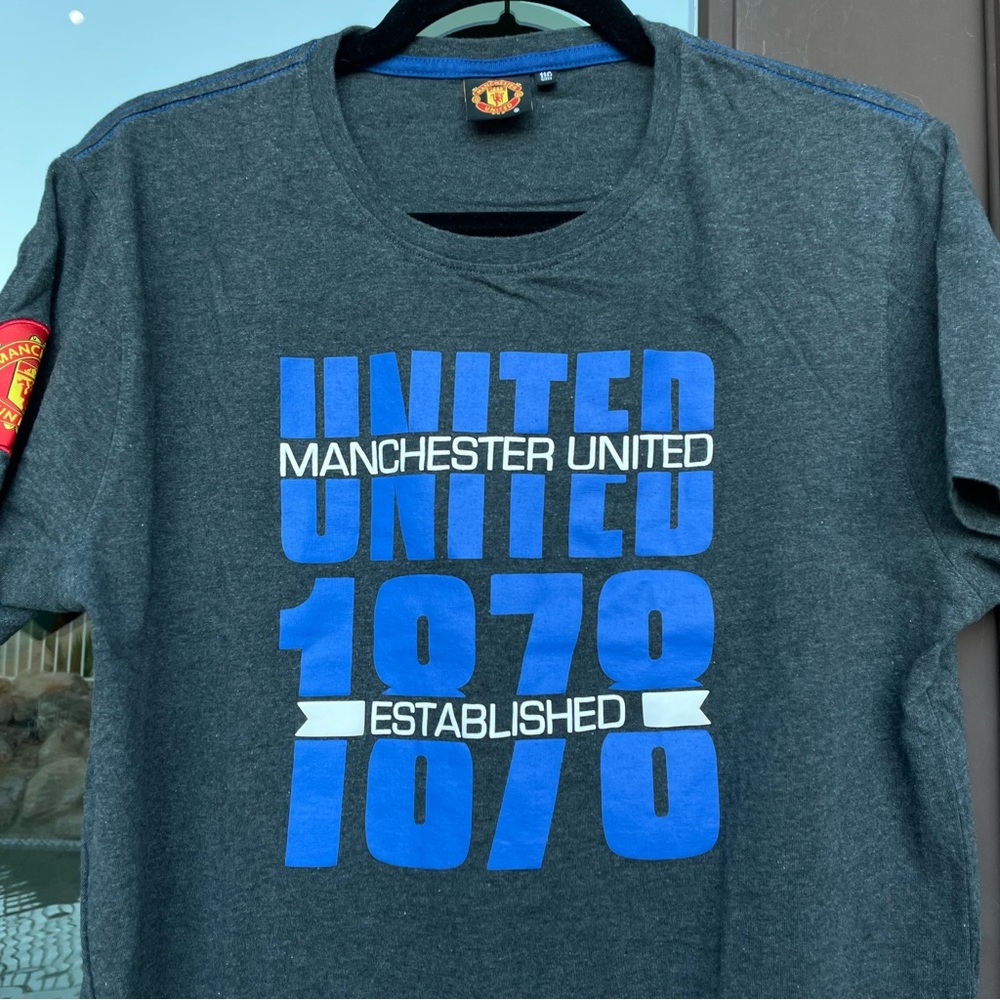 Manchester United Patched Tee S (110cm)